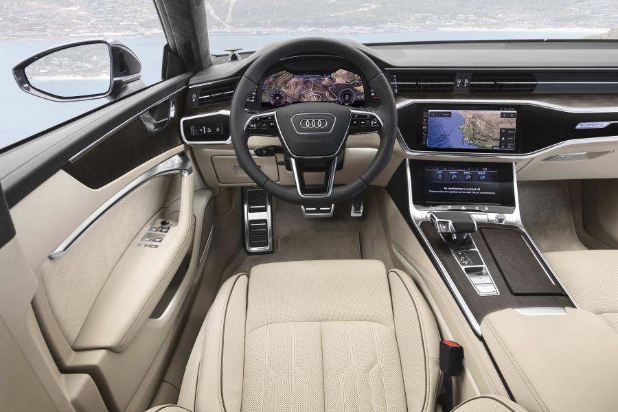 Торпедо Audi A7 Sportback 55 TFSI Quattro 2018 года  (WW) (фото 9 из 16)